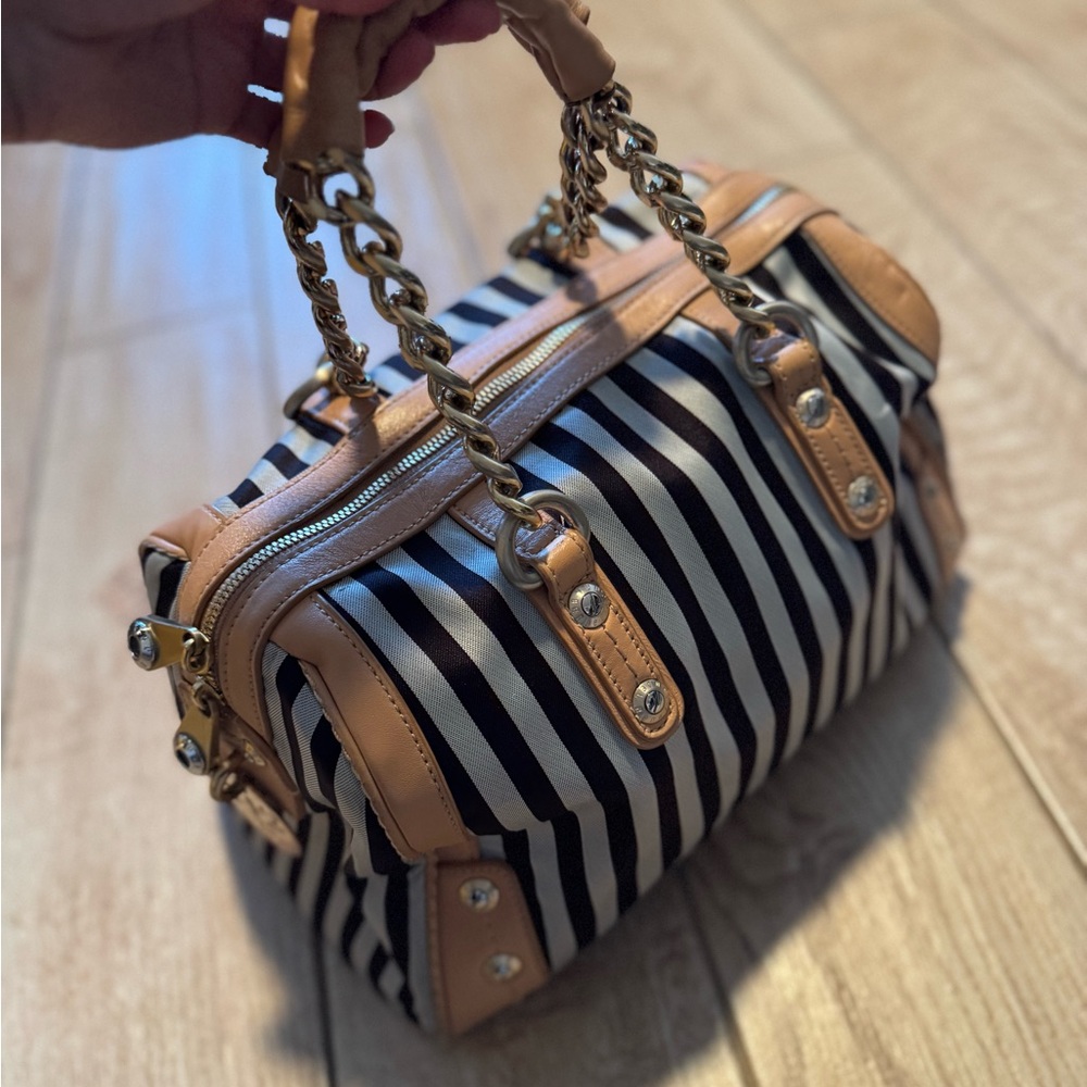 Henri Bendel 712 5th Ave Bag